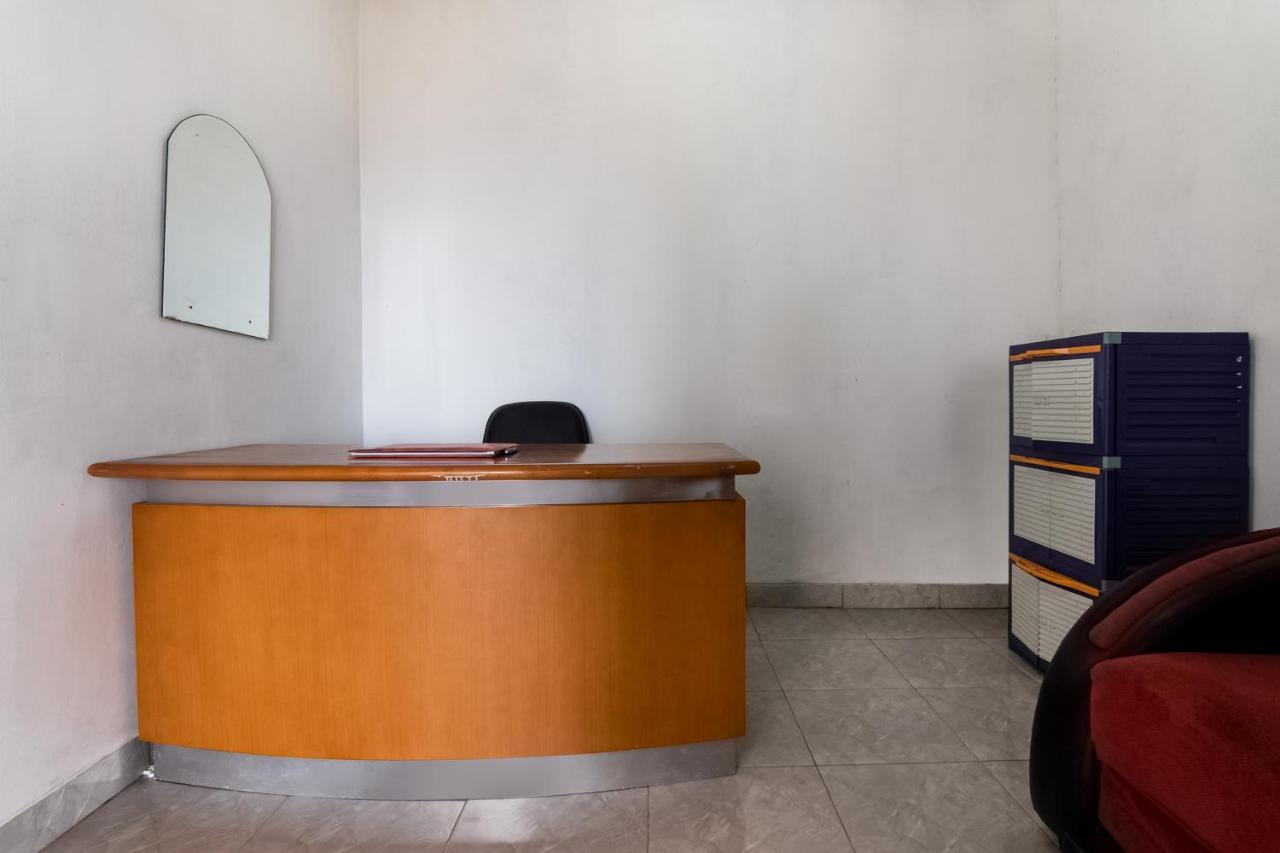 Oyo 3050 Hotasi Seaview Syariah Hotel Anyer Exterior photo