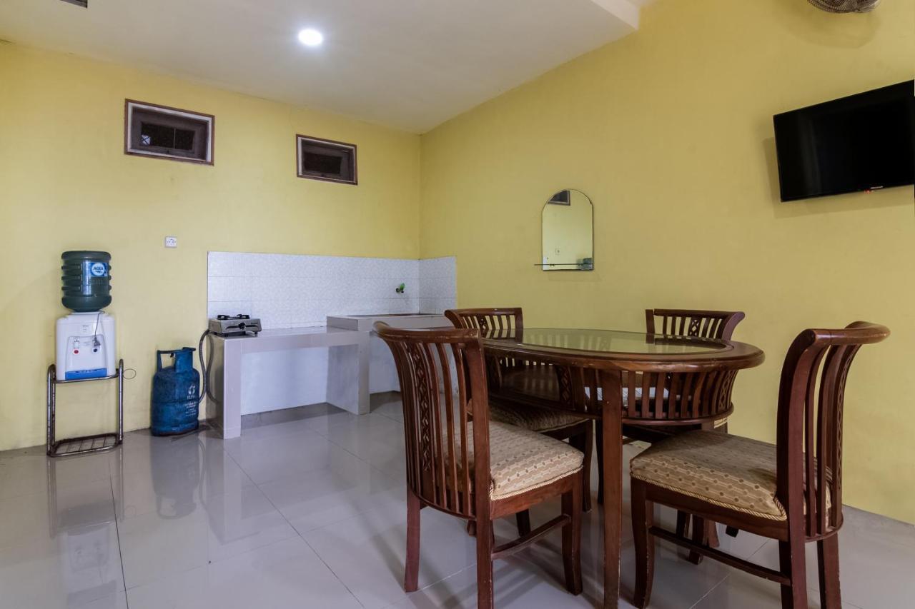Oyo 3050 Hotasi Seaview Syariah Hotel Anyer Exterior photo